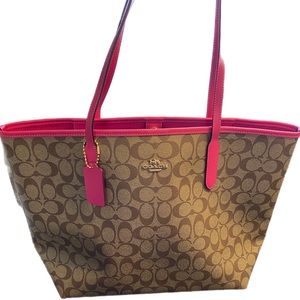 COACH Women’s City Tote in Signature Canvas (Signature Canvas- Khaki- Bold Pink)